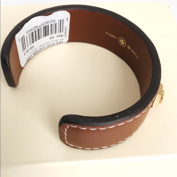 New Tory Burch Logo Cuff Bracelet Hex Stud Leather - Picture 5 of 7